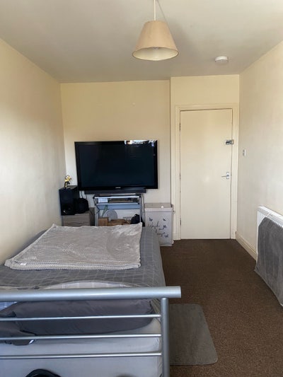 Large double room in Dringhouses  Main Photo