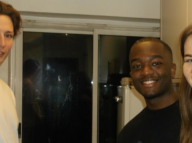 Mature young professional looking for house share Main Photo