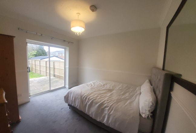 Lovely Double room in upper Parkstone Main Photo