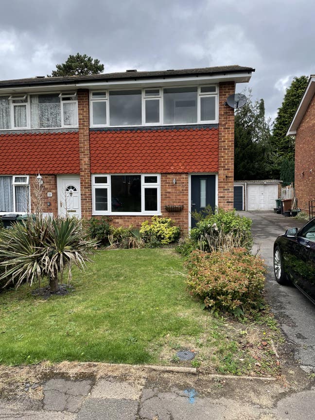 Three bed house in Reigate to Let Main Photo