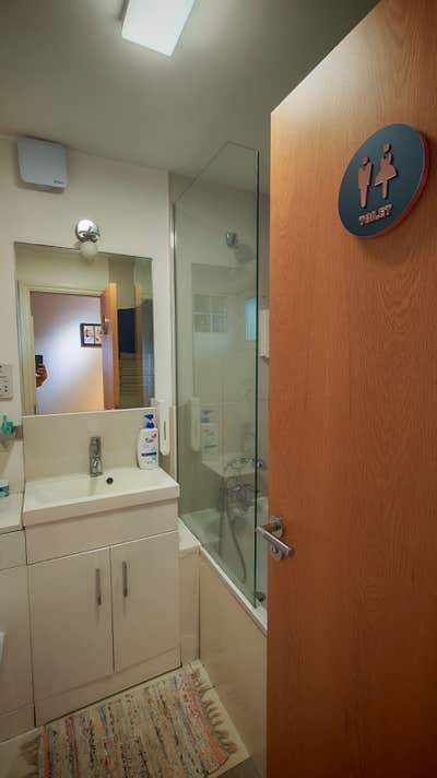 Double Room for Single Professional/Student – LGBT Main Photo