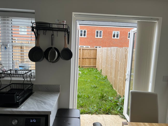 3 bedroom home in Market Harborough Main Photo