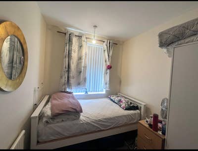 Single room only to rent Main Photo