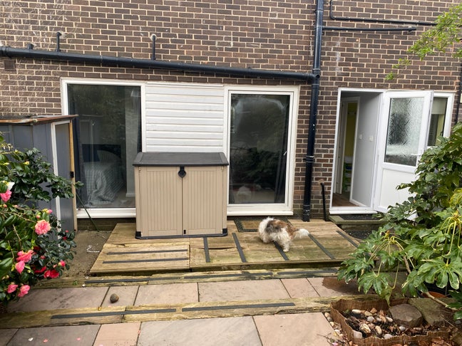 Large airy room. Bike shed included  Main Photo