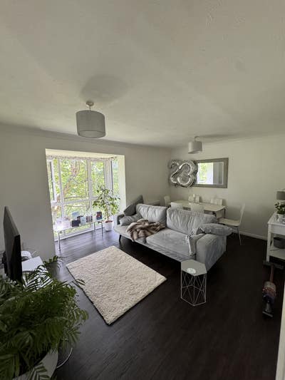 2 bed 1 bath South Ealing Main Photo