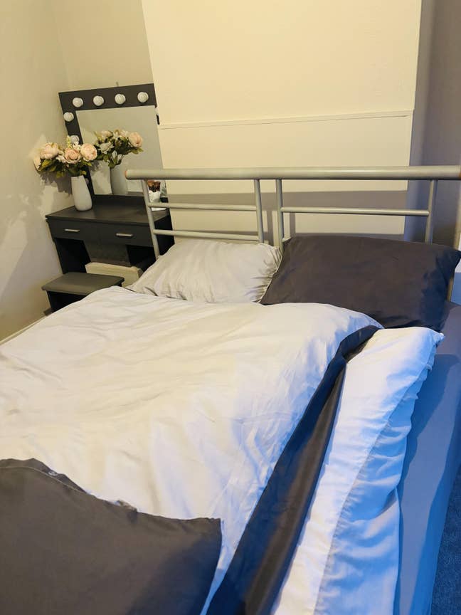 Double room to rent in bushey  Main Photo
