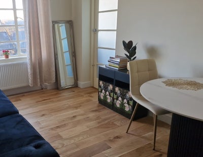 Double room available – Short Term Let Main Photo