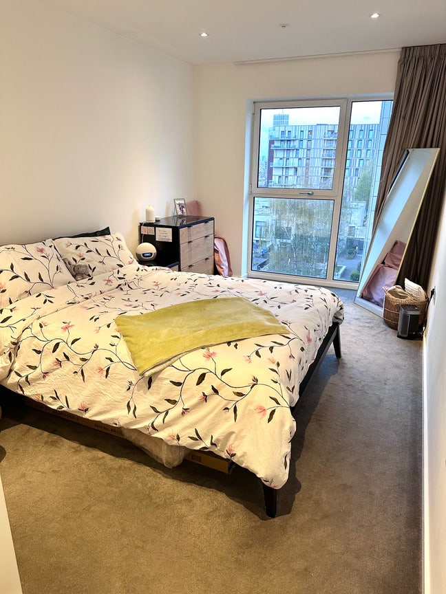 2B2B Flat - East London, Stratford, East Village Main Photo