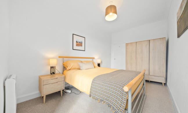 1 Double Room, Gallowgate, Glasgow City Centre Main Photo