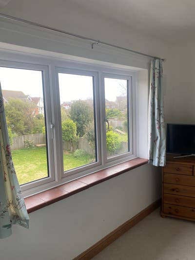 Bright Room in Quiet Home – Close to Sea  Main Photo