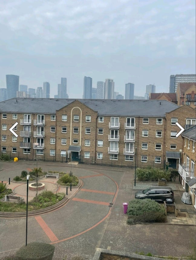 Small double room in a 2 bed flat Main Photo