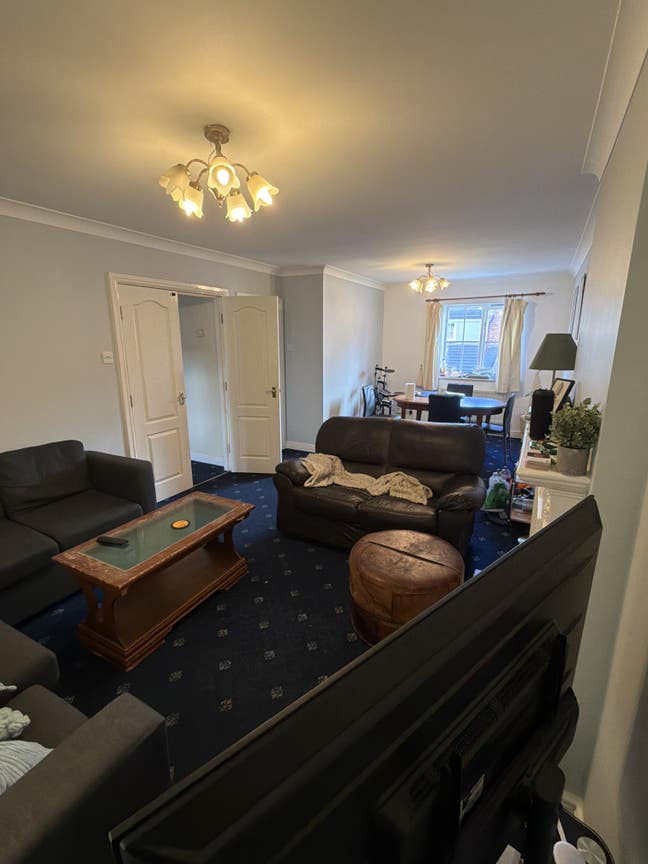Room available in 4 bed house fallowfield (646pcm) Main Photo