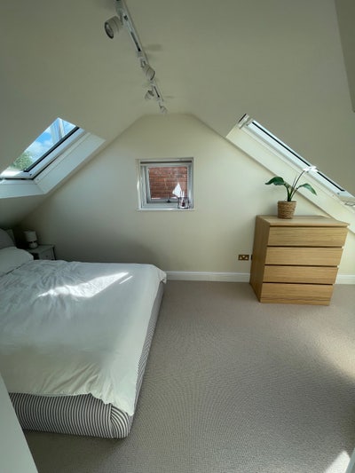 Double Room with En-Suite in Winchester Main Photo