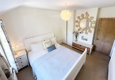 For Rent Double room in pretty cottage Main Photo