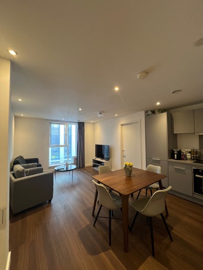 1 room in Allegro Living  Main Photo