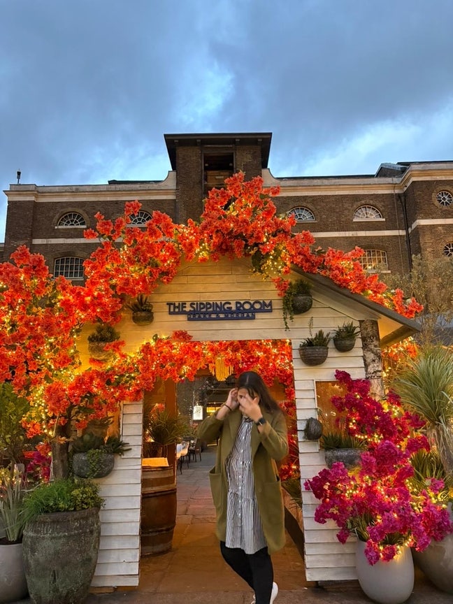 Hey I am Kajal  Main Photo