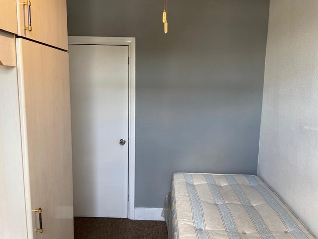 ✨ 🛏️ Single Room to Let in- Willesden  Main Photo