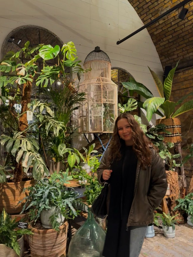 Looking for a room  Main Photo