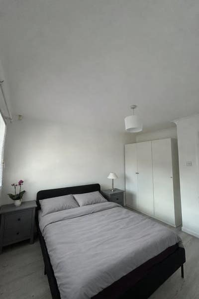 Large Double Room in Rayleigh – Newly Refurb Main Photo