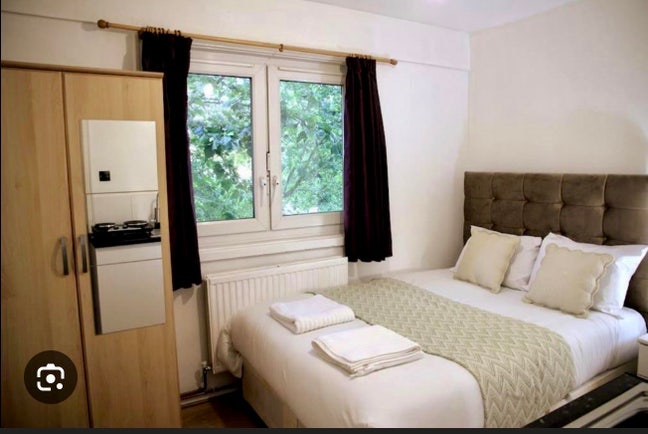 Double room to rent  Main Photo