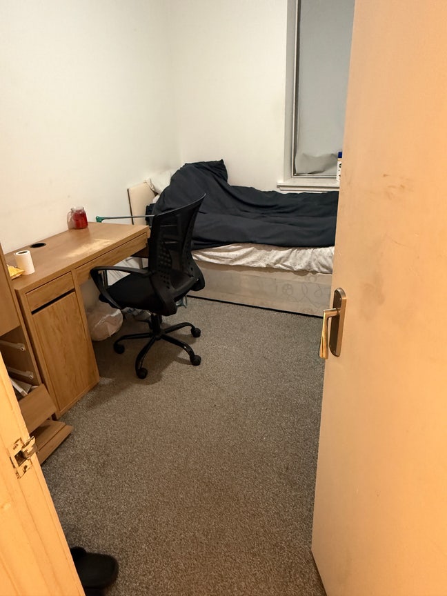 Room available near Maryhill , G20 Main Photo