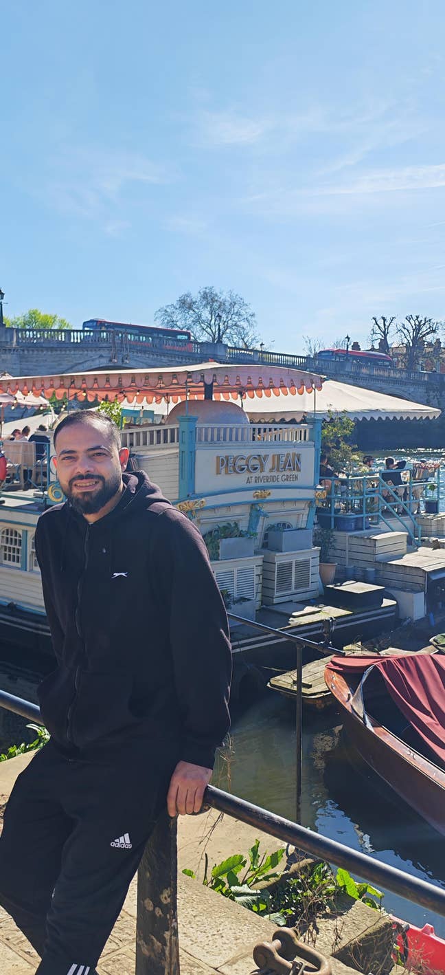 36 year old Male seeks a single or double room Main Photo