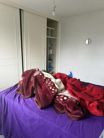 Double room available for rent it’s furnished room Main Photo