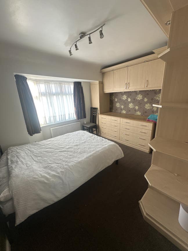 Double room available  Main Photo