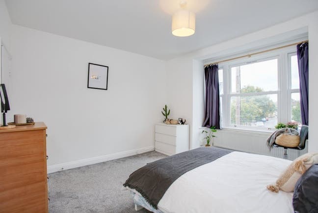 Great double room - Chiswick  Main Photo