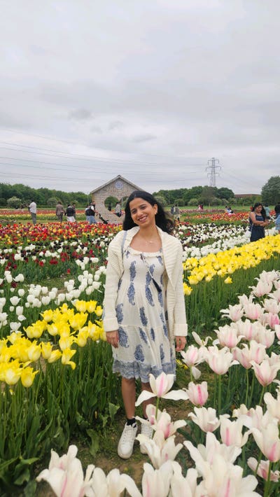 Looking for single or double room Main Photo