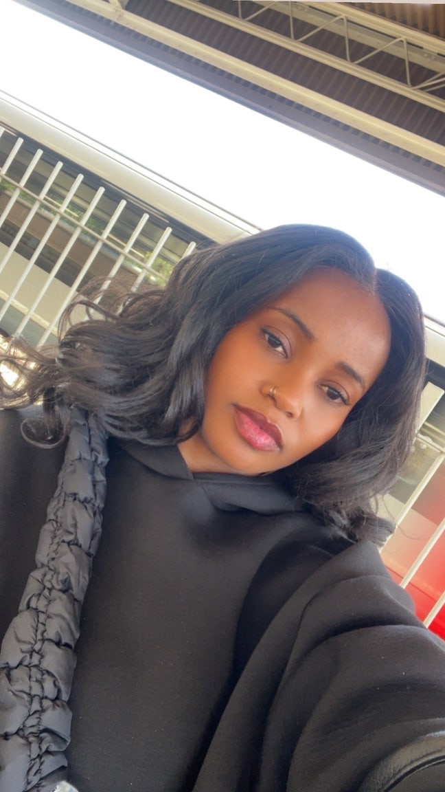 I am a professional female aged 31, looking f... Main Photo