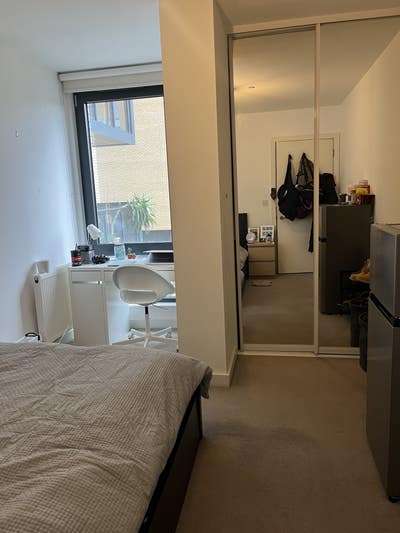 Canalside Double Room in Mile End/Bethnal Green Main Photo