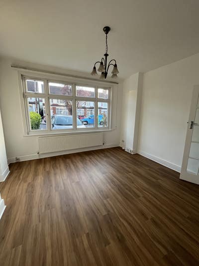 Ioannis Siveri Main Photo