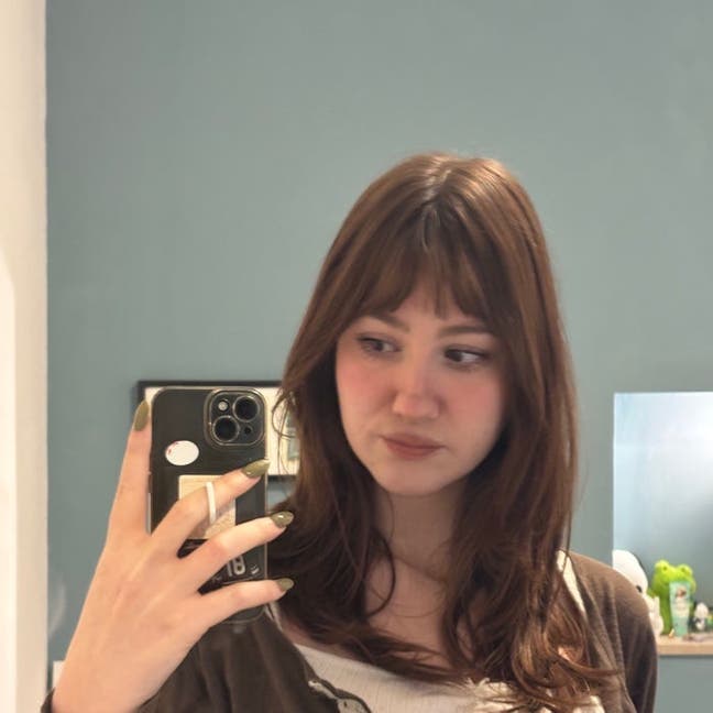 Student Female seeks a single or double room Main Photo