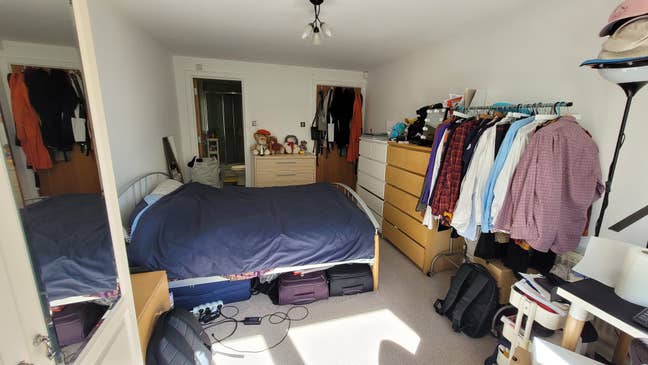 Double room ensuite for couple near Canary Wharf Main Photo