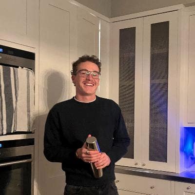 19 Year old Australian guy Main Photo