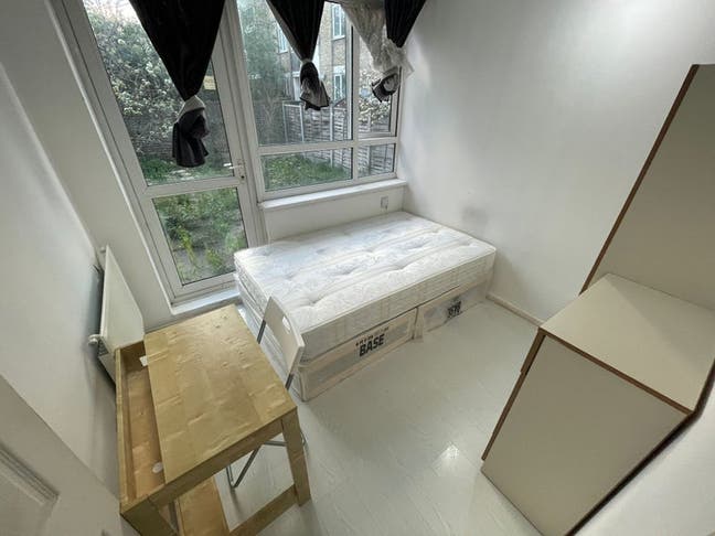 Bills Included-Attached Spacious Private Garden Main Photo