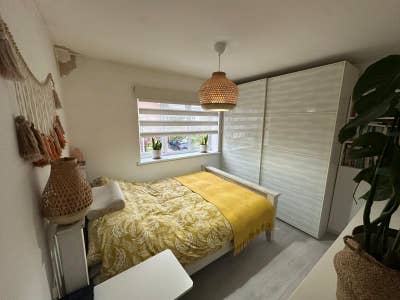 Large Double Room with Private Bathroom – Watford Main Photo