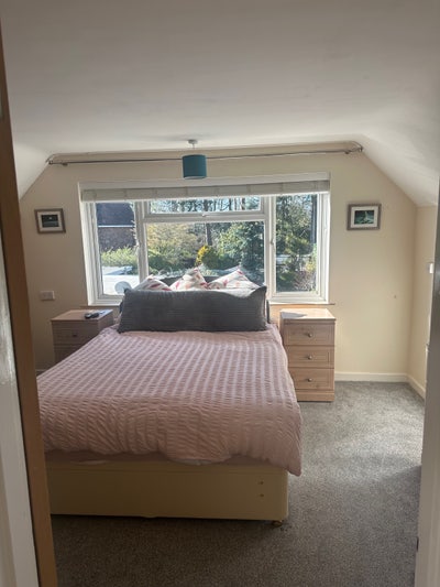 Double room in quiet area Main Photo