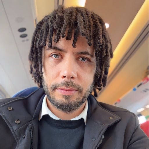 Professional Male seeks a single or double room Main Photo