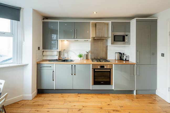 🚆8m East Croydon St | Pro Suite | Main Photo