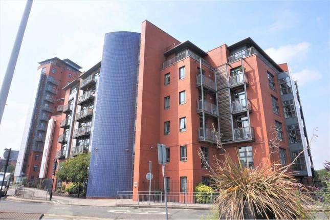 Beautiful Two Bedroom Central Apartment Main Photo