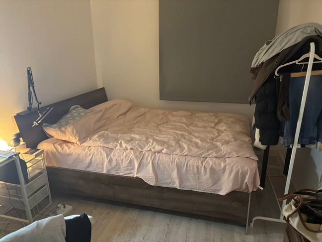 Ensuite Room 1min Walk to Tube Station  Main Photo