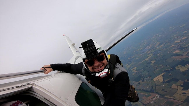 Professional Male seeks a single or double room Main Photo