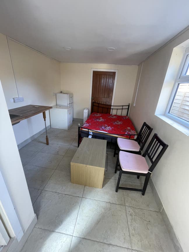 Rent in Perivale Main Photo