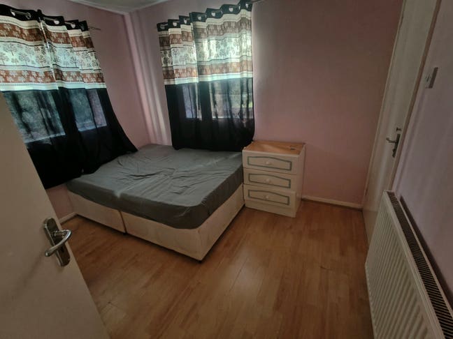 Furnished Double Roomn Main Photo