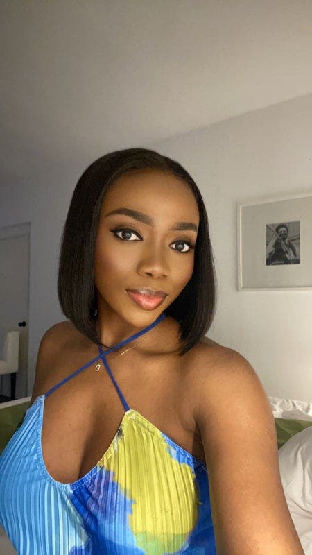 27 year old Female seeks a double room Main Photo