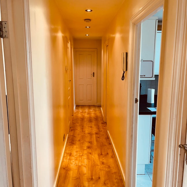 Great -3 Bed Flat- Near St George's Hospital Main Photo