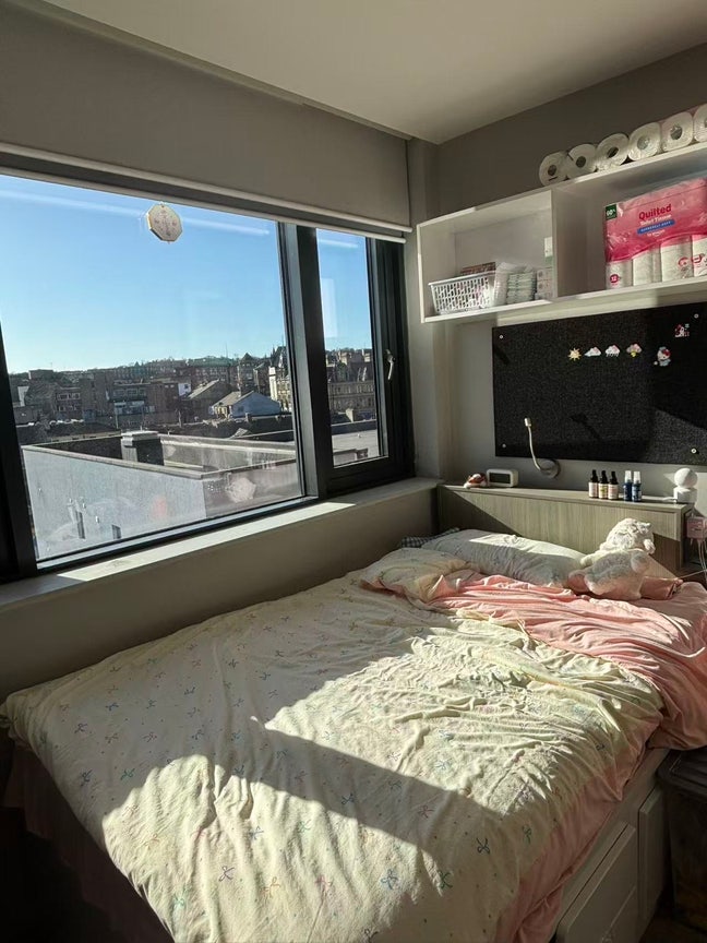 Huddersfield Oldgate House 5.18-8.28 Main Photo