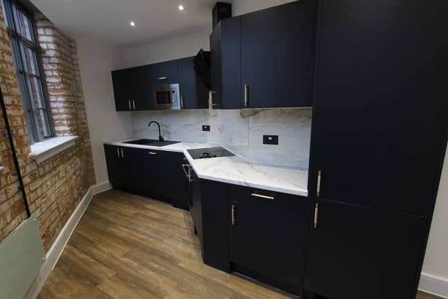 82 Overstone Road, Northampton Main Photo